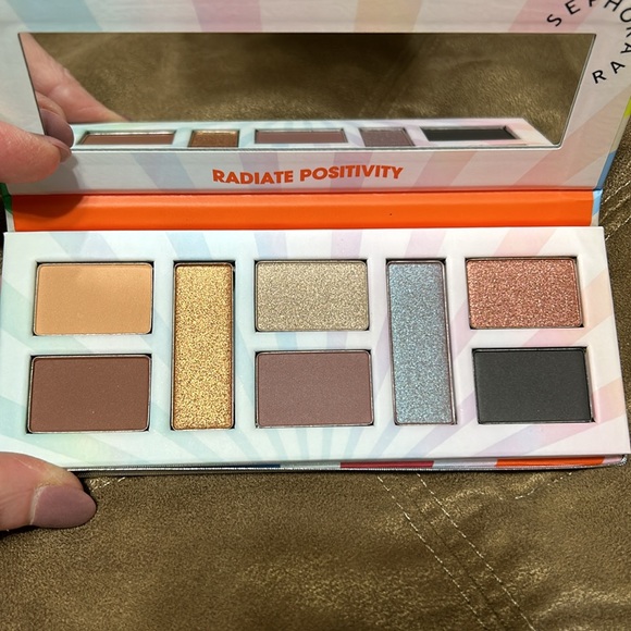 Sephora eyeshadow palette NIB - Picture 3 of 7